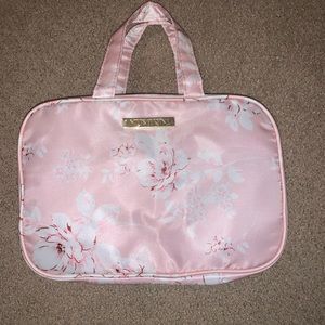 Yumi Kim toiletry bag